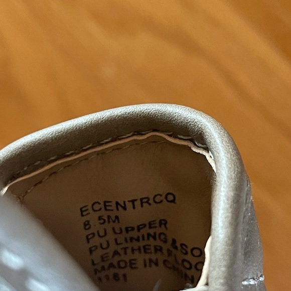 Steve Madden quilted slip on shoe - Picture 11 of 11